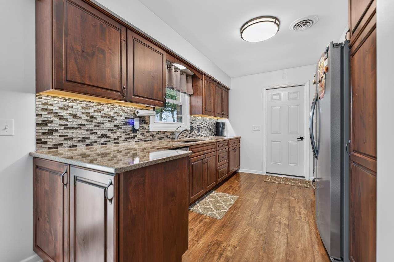 2292 North Leaf River Road Mount Morris, IL 61054 - Photo 9 of 48 Gallery Image 9