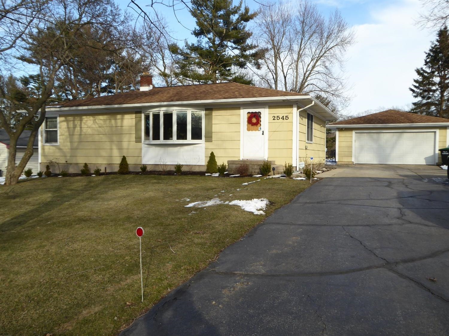 2545 Dombey Road Portage, IN 46368 - Photo 1 of 10 1500x1124