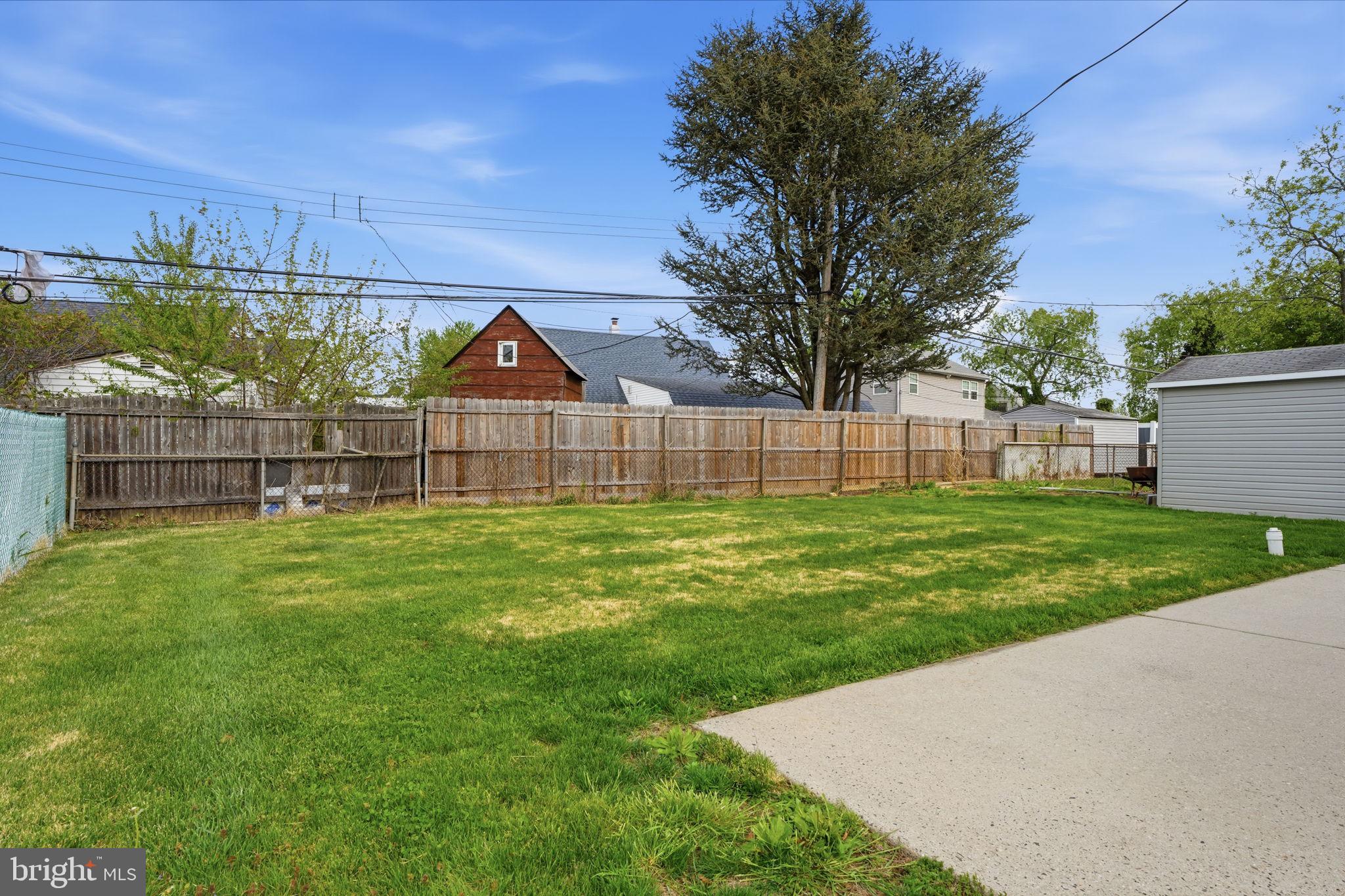 7 Wildflower Road Levittown, PA 19057 - Photo 19 of 21 Gallery Image 19