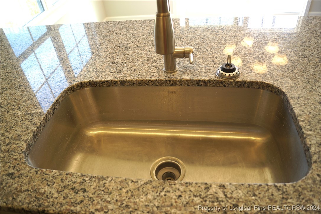 77 Knotts Berry Road Bunnlevel, NC 28323 - Photo 12 of 34