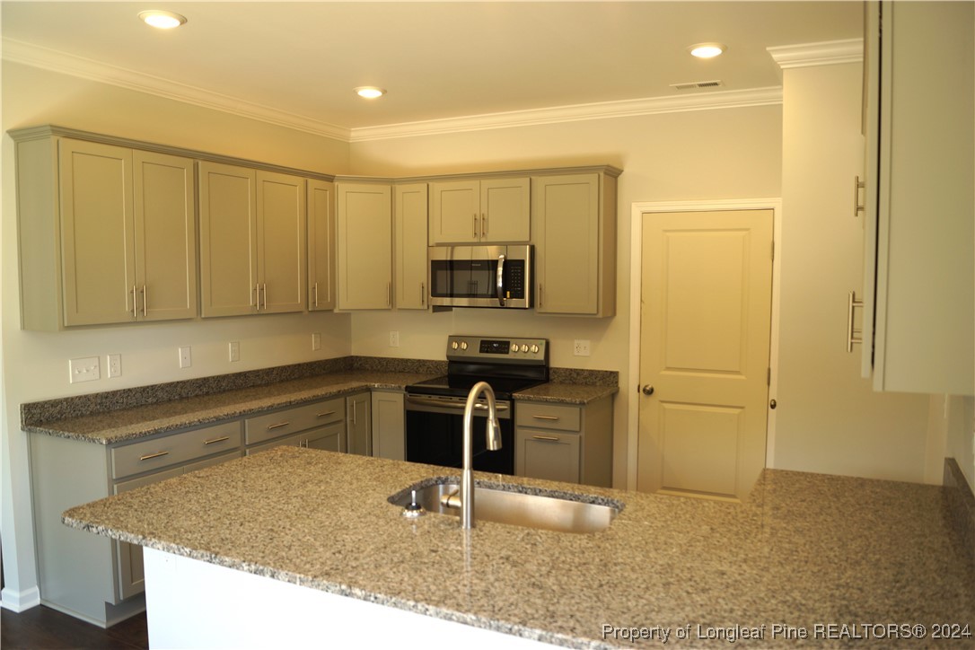 77 Knotts Berry Road Bunnlevel, NC 28323 - Photo 15 of 34