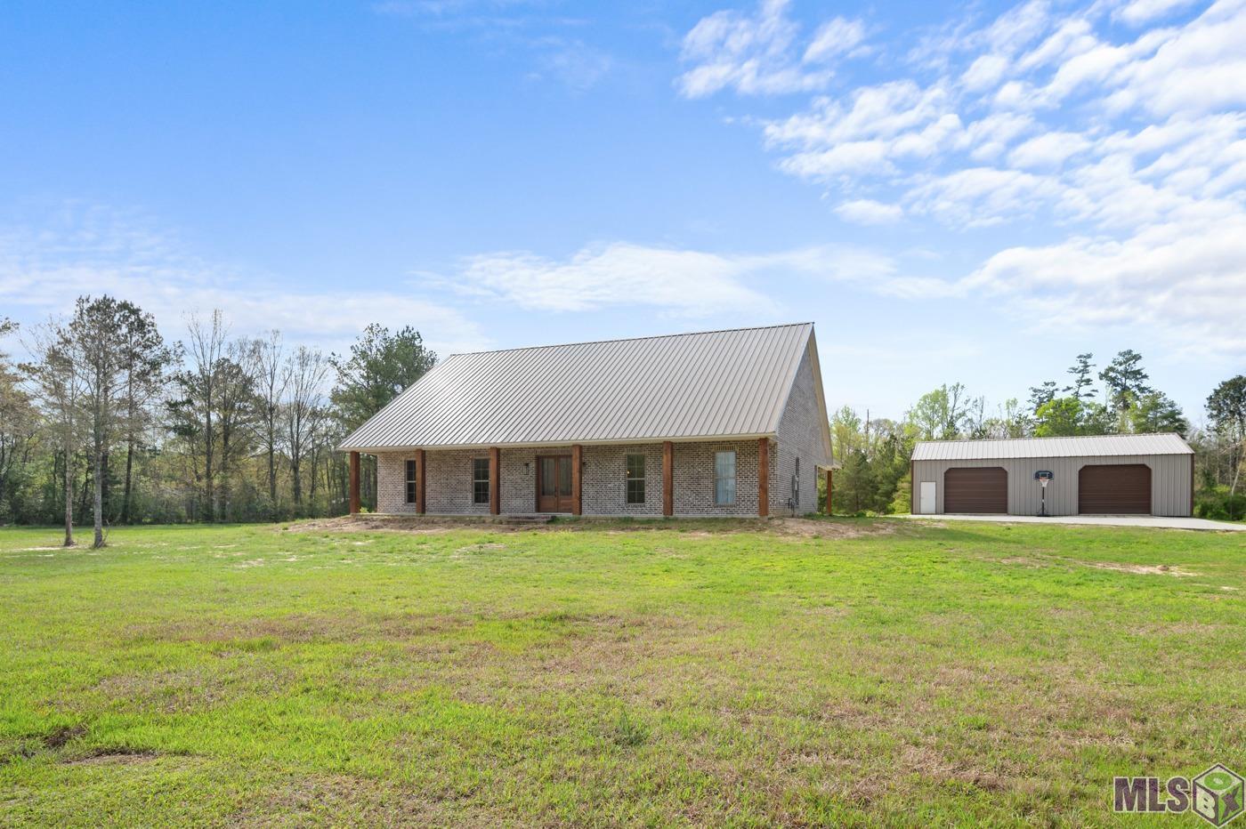 34247 Cane Market Road Walker, LA 70785 - Photo 2 of 25