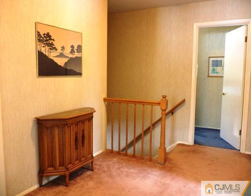 18 Valiant Road East Brunswick, NJ 08816 - Photo 10 of 22 Gallery Image 10