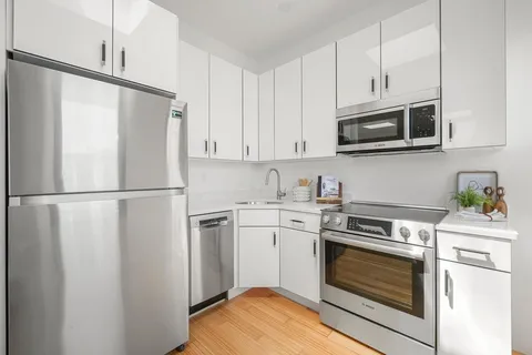 $950,000 | 107 Jersey Street, Unit 15, Boston, MA 02215