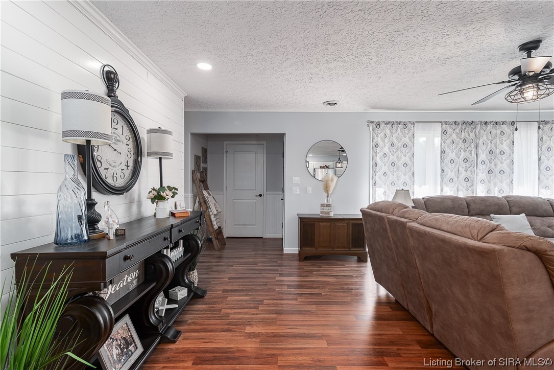 4141 Jack Morgan Road Austin, IN 47102 - Photo 6 of 29 Gallery Image 6