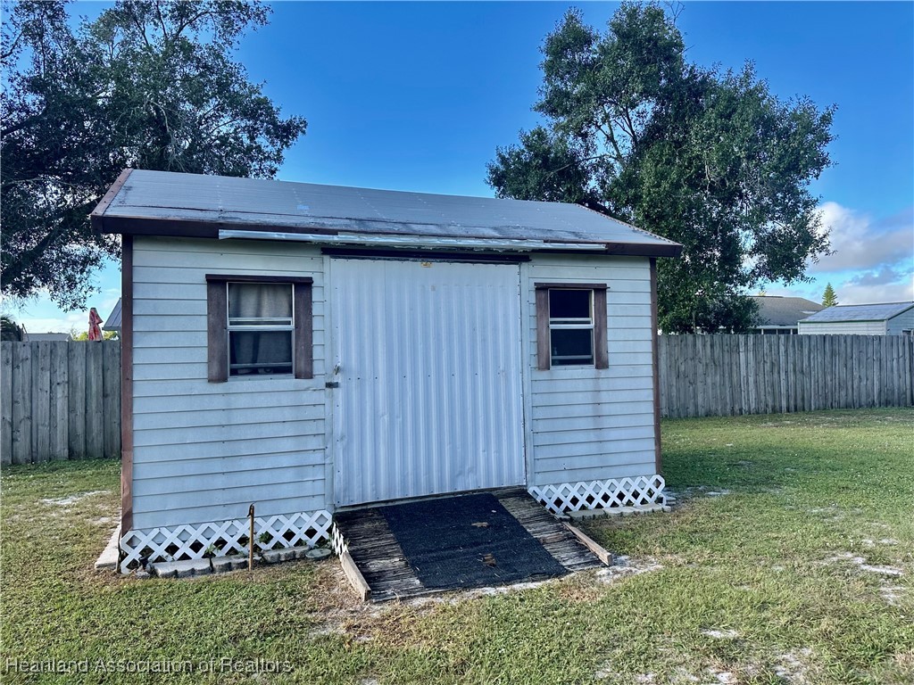 4003 Ramiro Street Sebring, FL 33872 - Photo 32 of 50 Gallery Image 32