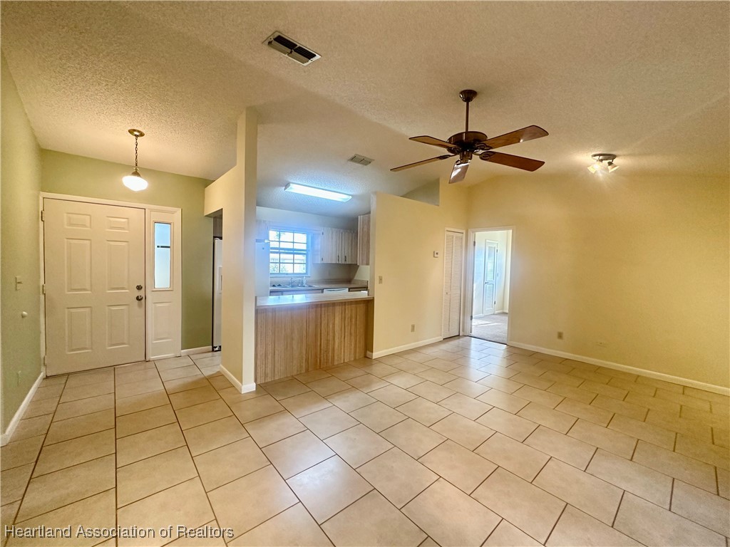 4003 Ramiro Street Sebring, FL 33872 - Photo 8 of 50 Gallery Image 8
