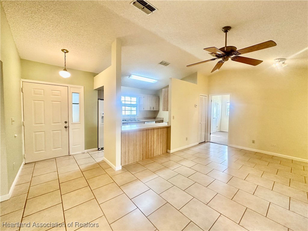 4003 Ramiro Street Sebring, FL 33872 - Photo 9 of 50 Gallery Image 9