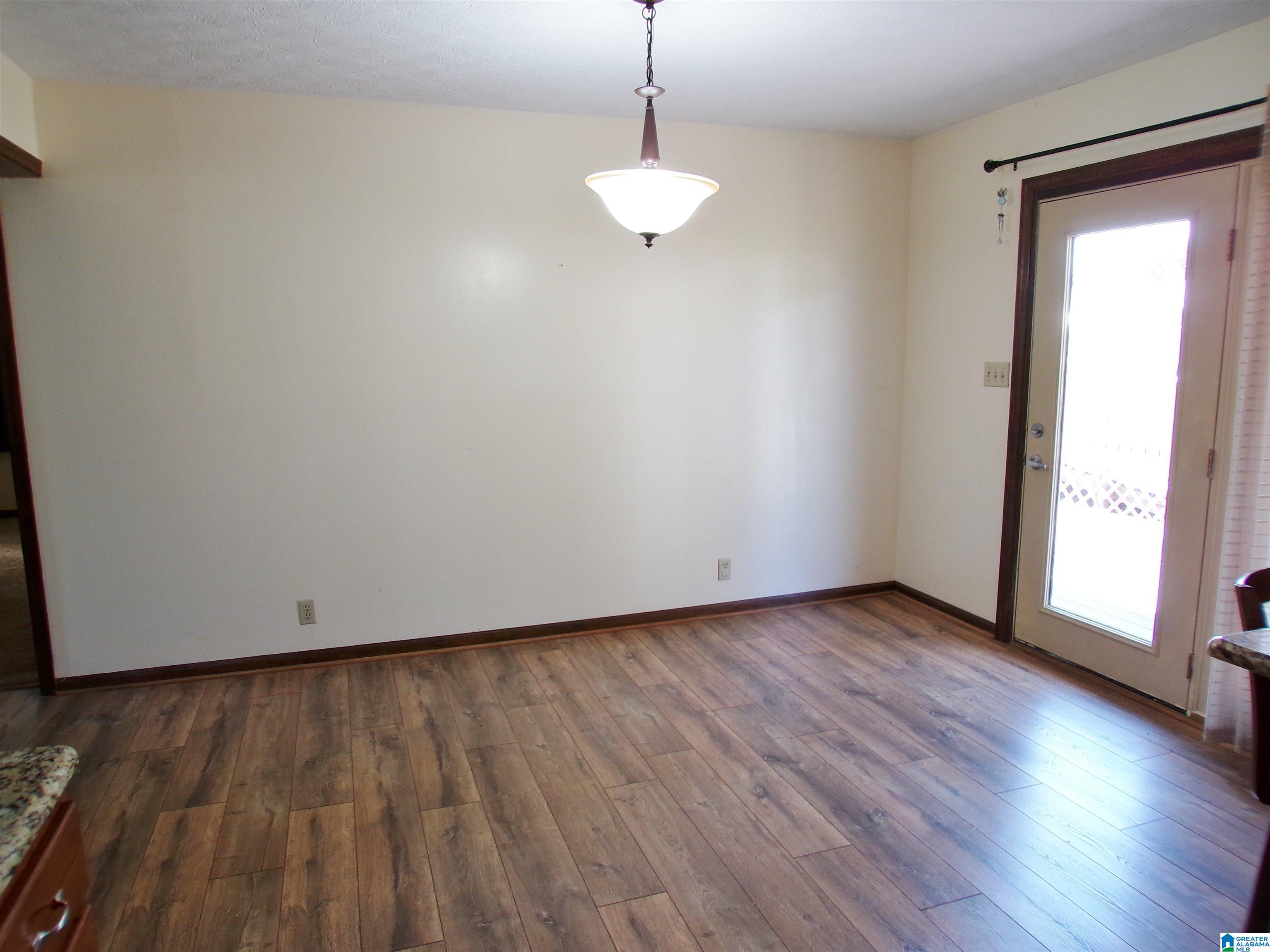 1707 Roundhill Road Weaver, AL 36277 - Photo 12 of 78