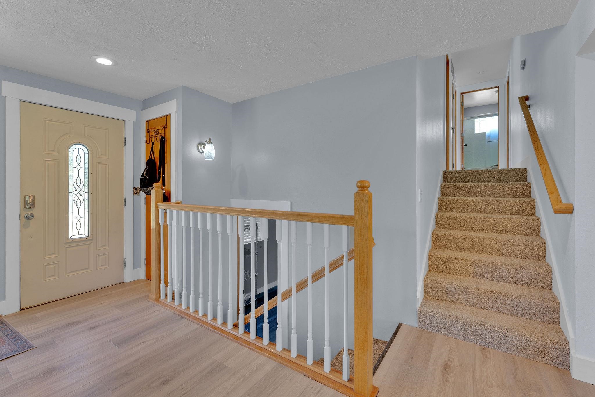 7211 South Grove Road Spokane, WA 99224 - Photo 12 of 50