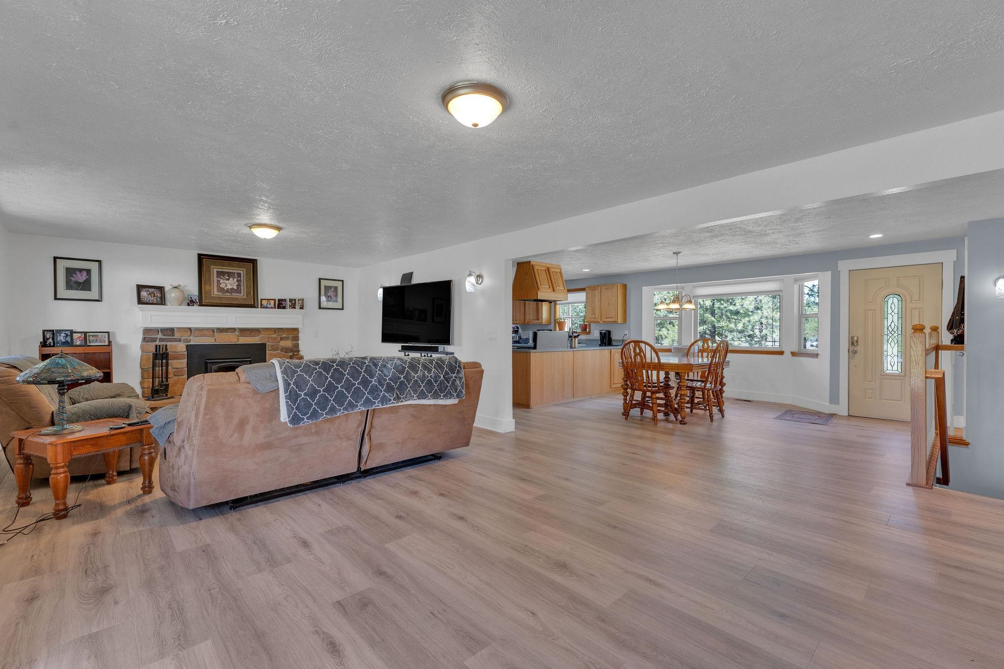 7211 South Grove Road Spokane, WA 99224 - Photo 13 of 50