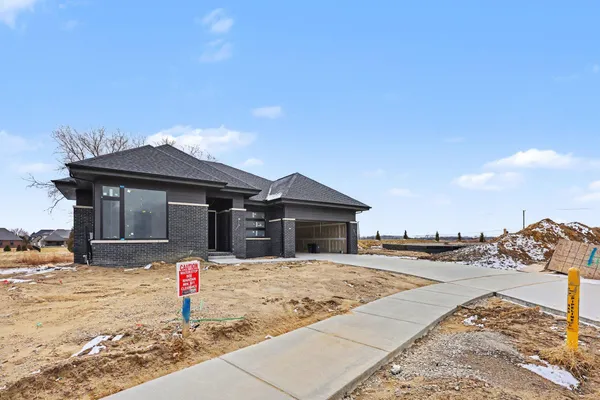 $974,900 | 57078 Meadowridge Drive, Washington, MI 48094