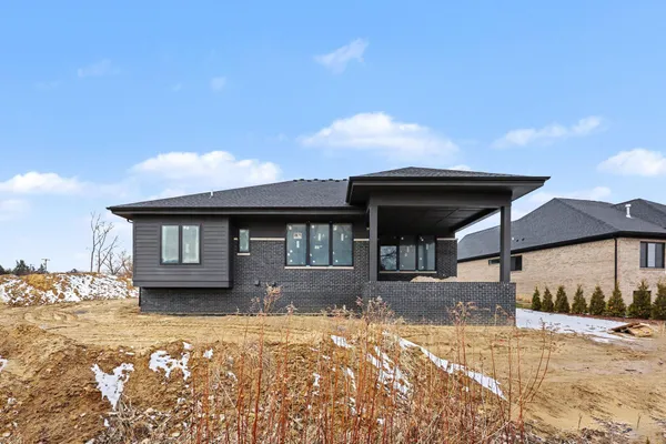 $974,900 | 57078 Meadowridge Drive, Washington, MI 48094