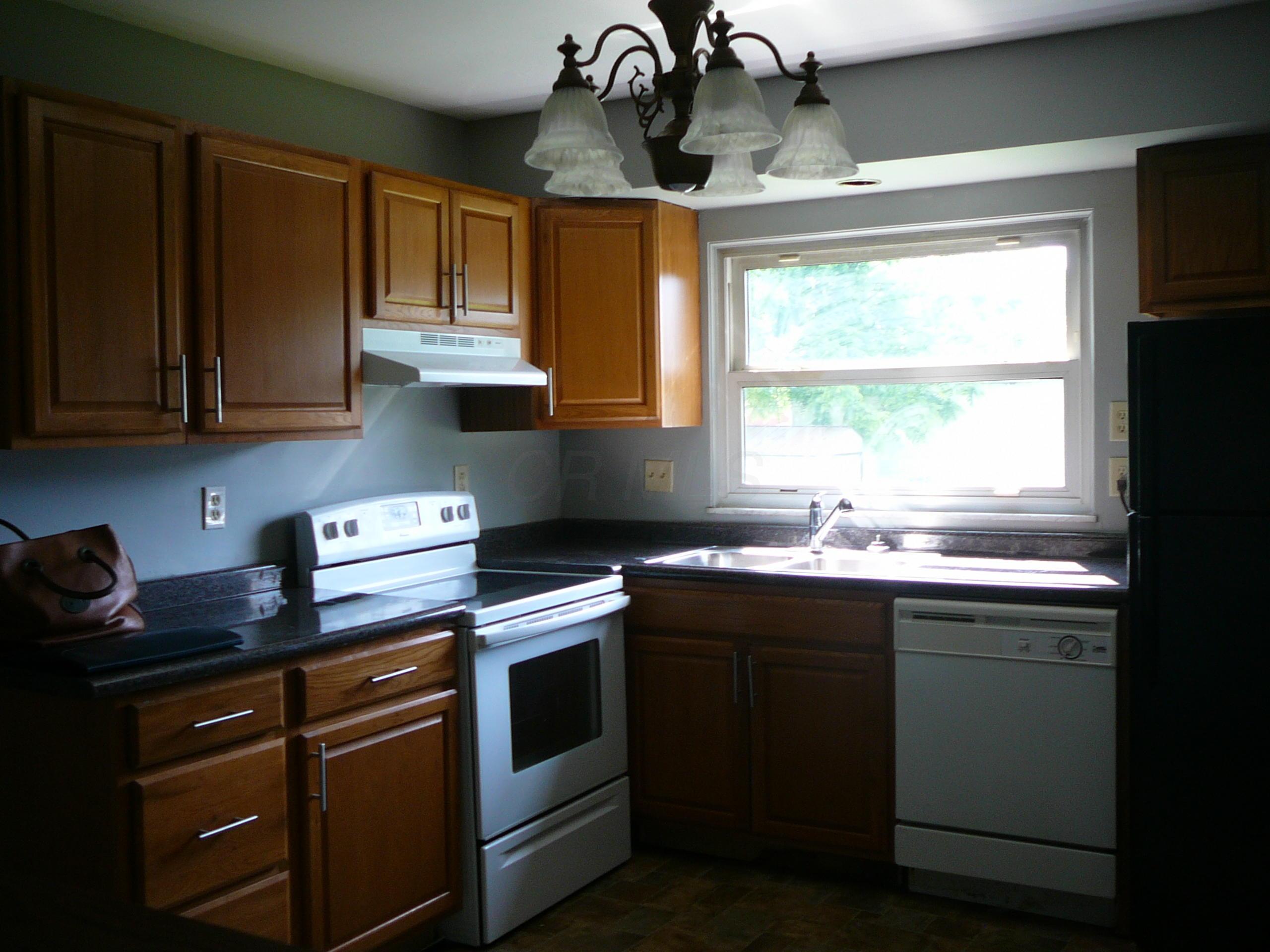 1705 Newfield Road Columbus, OH 43209 - Photo 7 of 20 Gallery Image 7