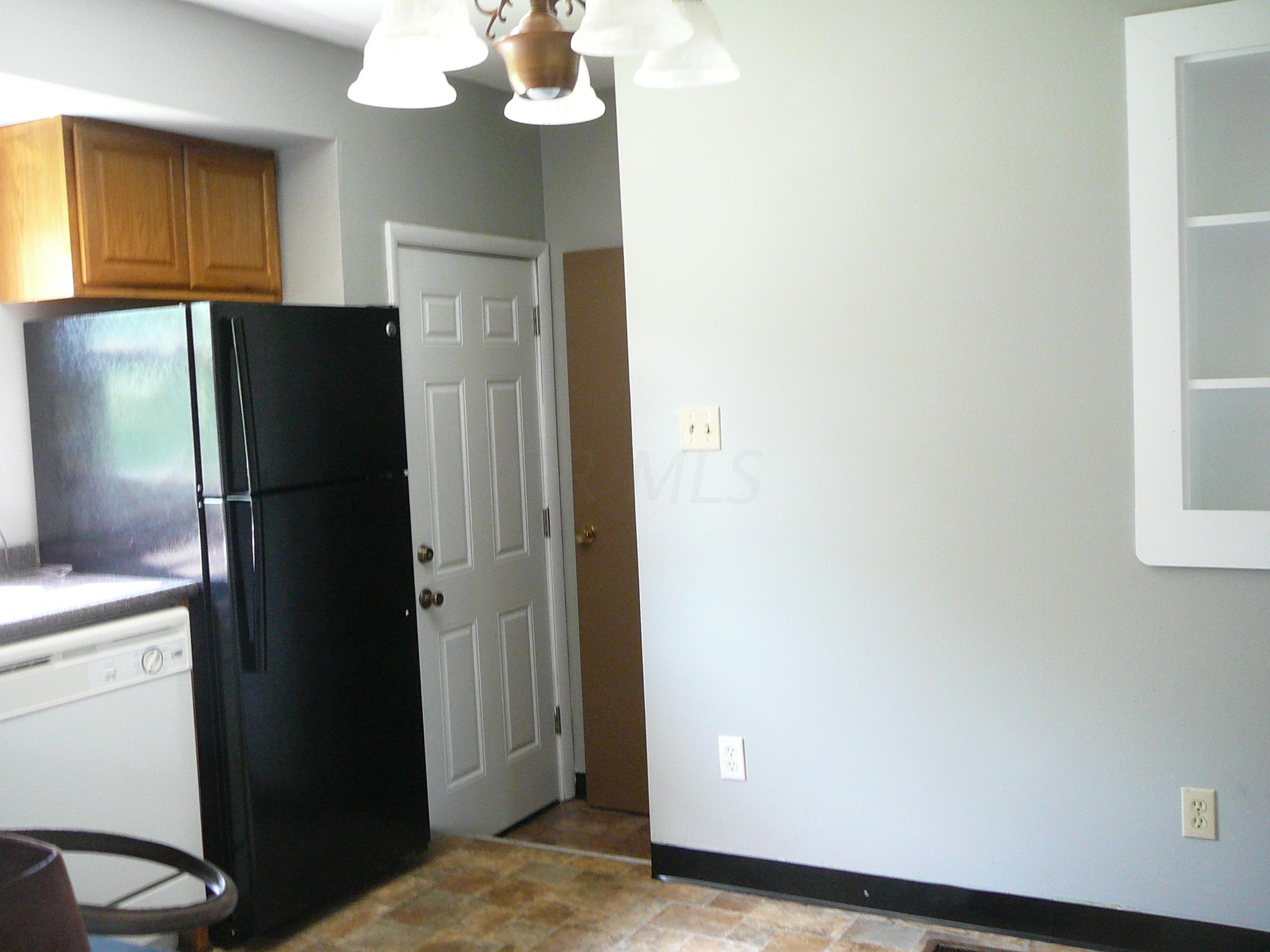 1705 Newfield Road Columbus, OH 43209 - Photo 8 of 20 Gallery Image 8