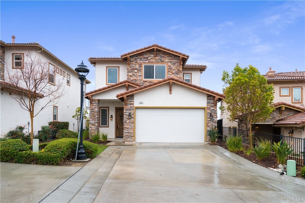 548 Vía Pueblo Riverside, CA 92507 - Photo 1 of 1