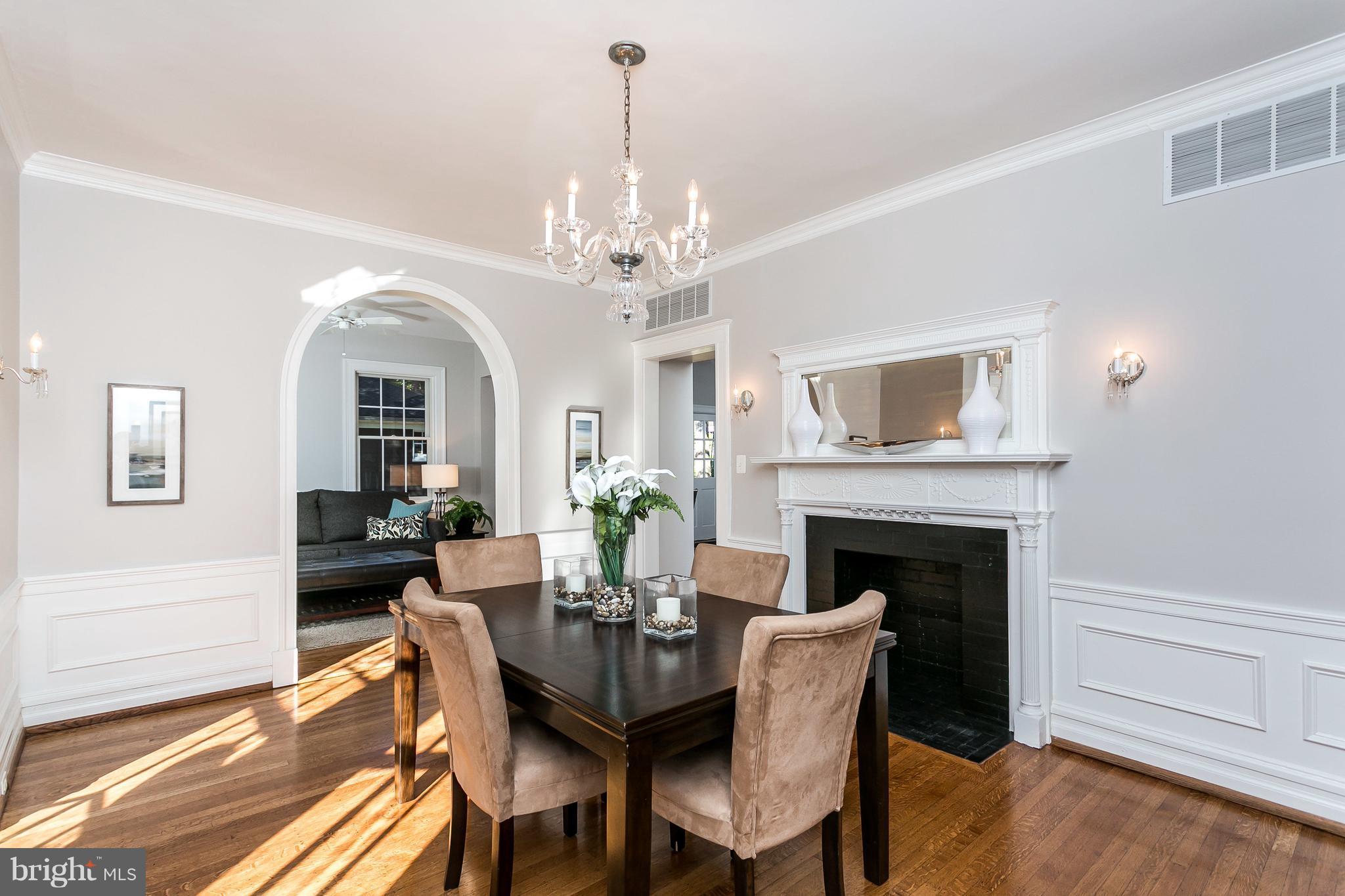 116 Woodlawn Road Baltimore, MD 21210 - Photo 7 of 30 Fireplace makes for such romantic dinners