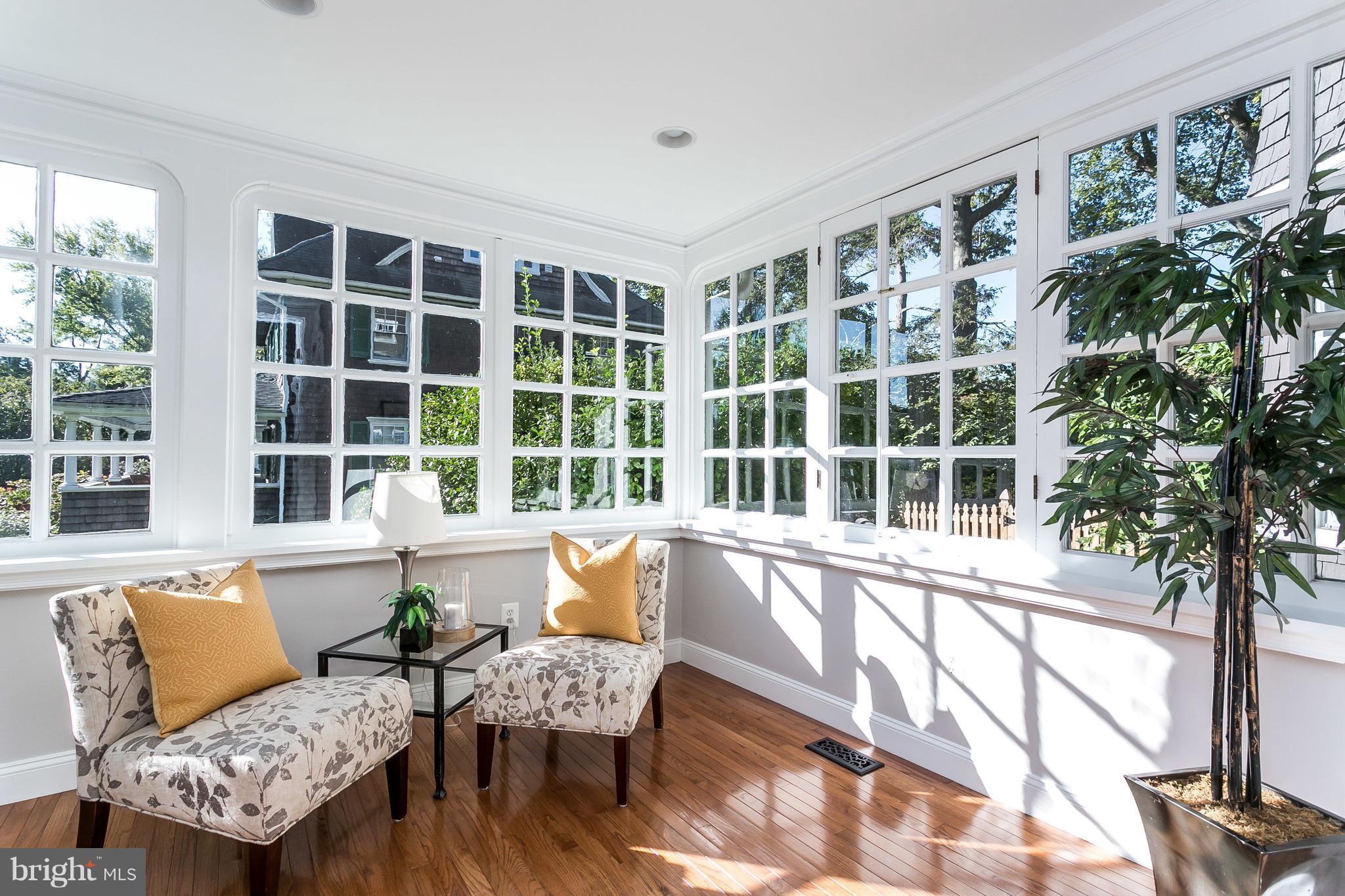 116 Woodlawn Road Baltimore, MD 21210 - Photo 10 of 30 Check out all those windows in this sunroom