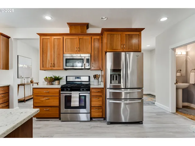 $599,900 | 1770 Brandy Way, Springfield, OR 97477