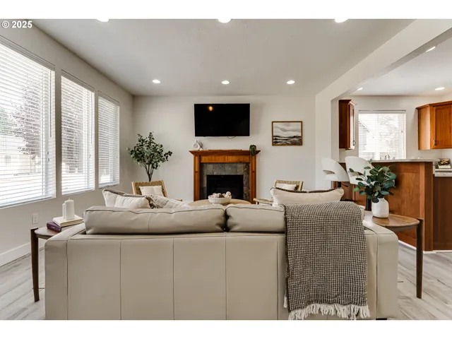 $599,900 | 1770 Brandy Way, Springfield, OR 97477