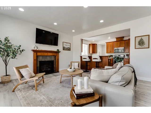 $599,900 | 1770 Brandy Way, Springfield, OR 97477