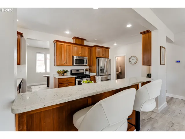 $599,900 | 1770 Brandy Way, Springfield, OR 97477