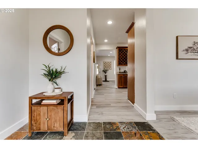 $599,900 | 1770 Brandy Way, Springfield, OR 97477