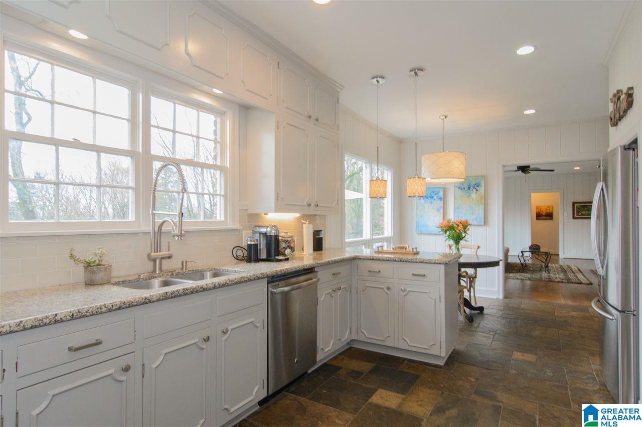 3121 North Woodridge Road Birmingham, AL 35223 - Photo 20 of 50