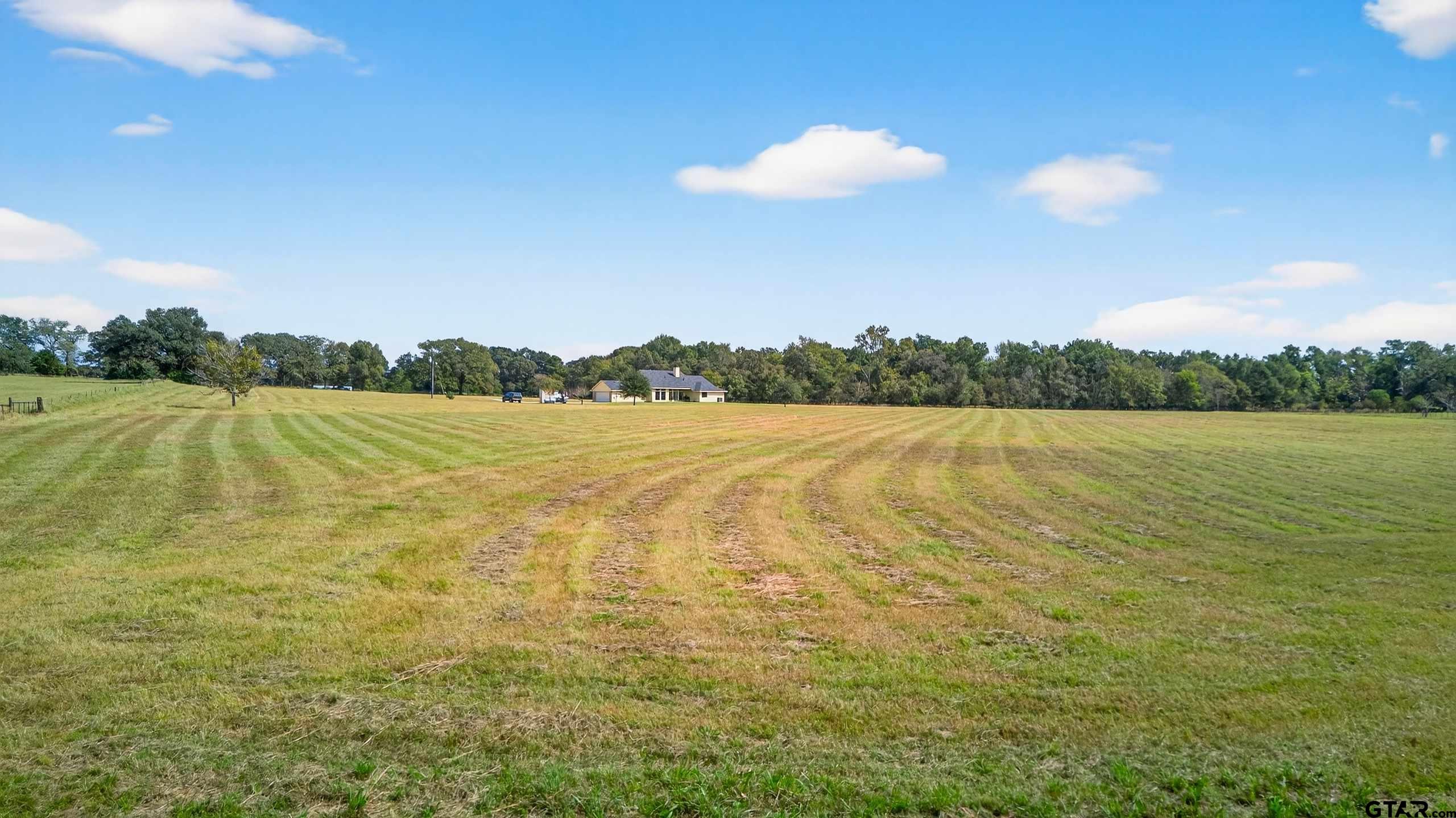2621 Anderson County Road Palestine, TX 75803 - Photo 45 of 46 a view of an ocean and a mountain
