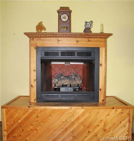 285 Gibson Branch Road Clyde, NC 28721 - Photo 8 of 24