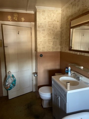 51 Church Street Ware, MA 01082 - Photo 5 of 10