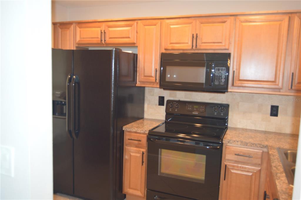 3001 Stillwell Court New Port Richey, FL 34655 - Photo 4 of 20