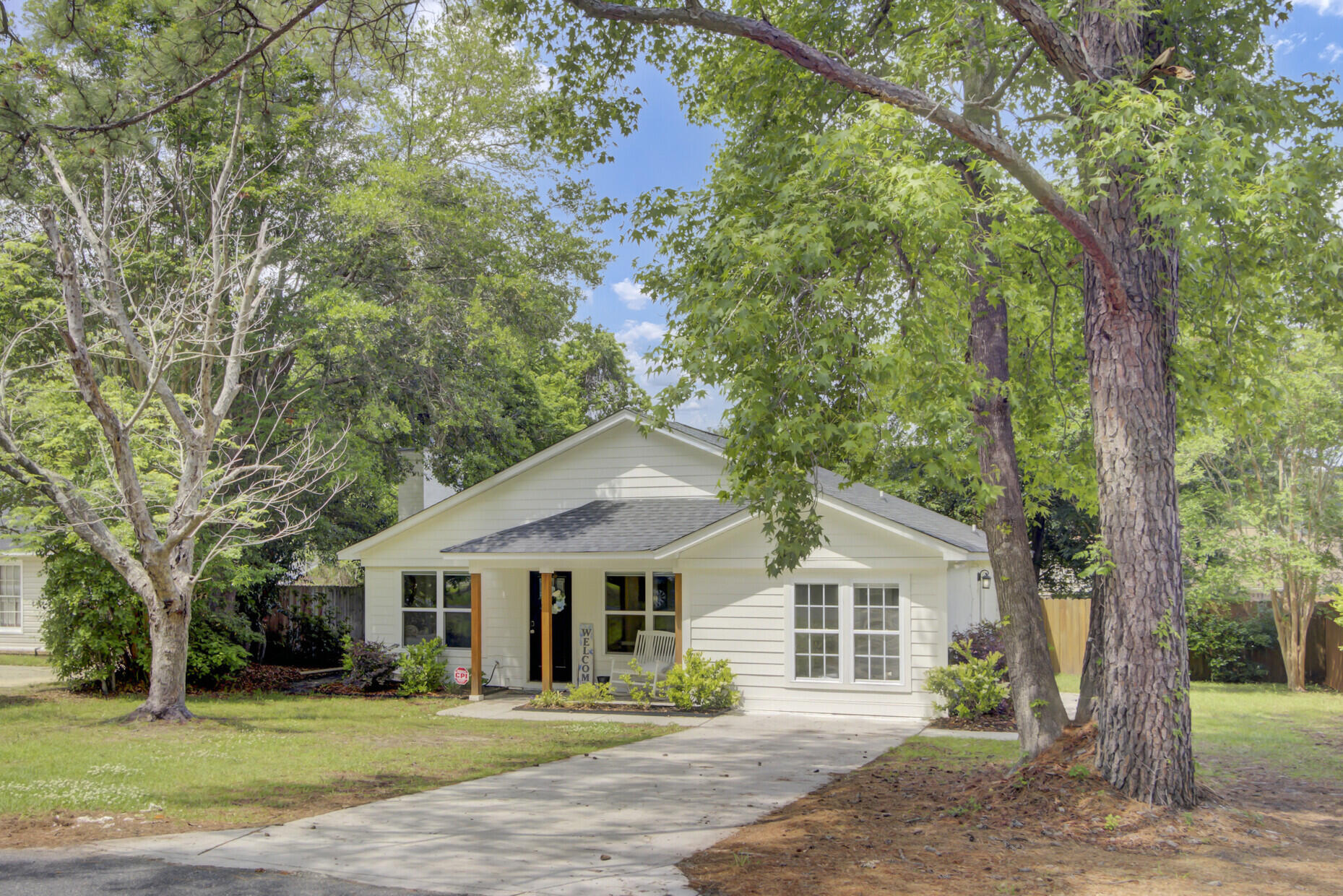 115 Ridge Road Summerville, SC 29485 - Photo 3 of 41 115 Ridge Road