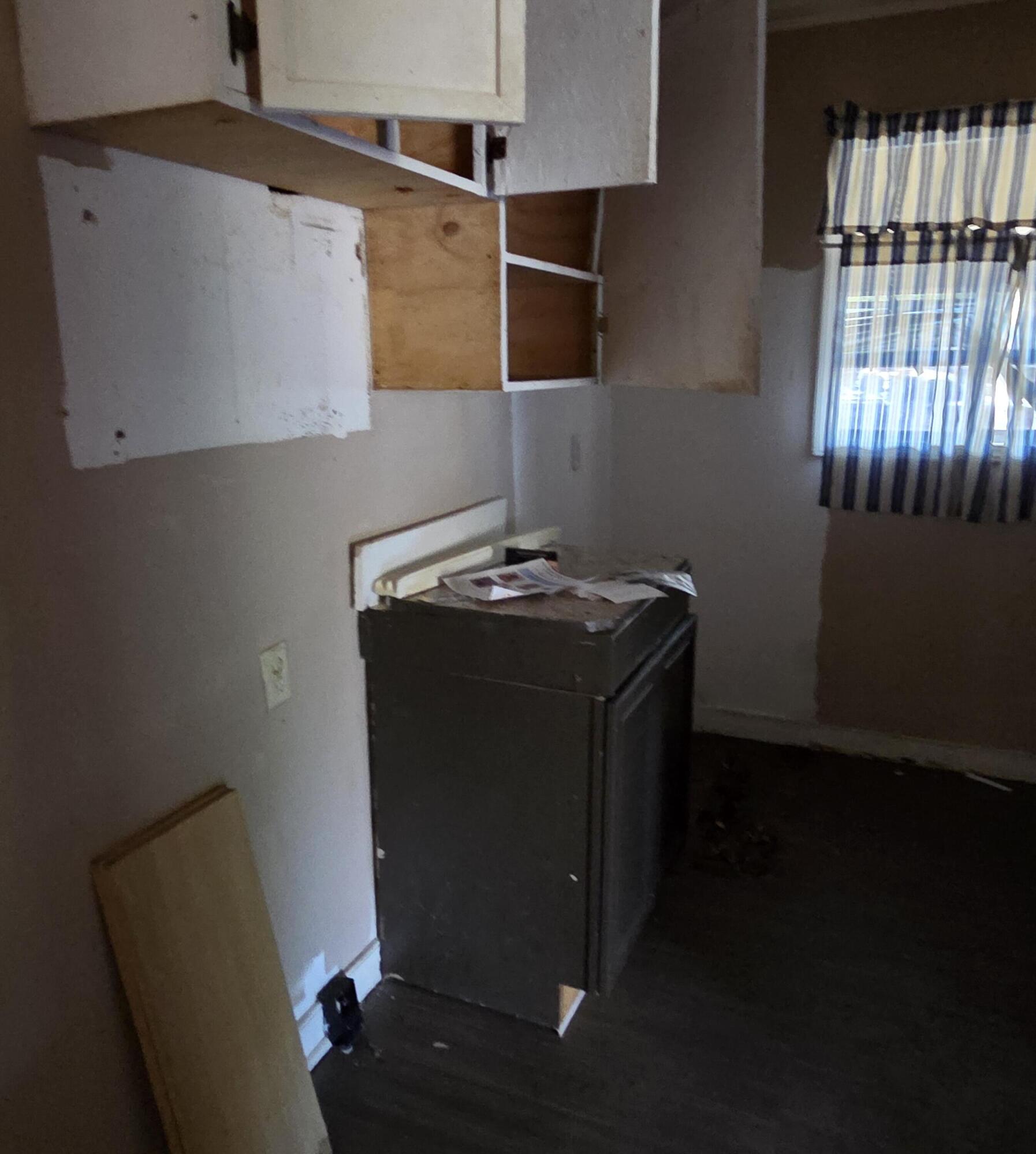 4482 Rochelle Drive Pensacola, FL 32505 - Photo 5 of 6 20260131_124325