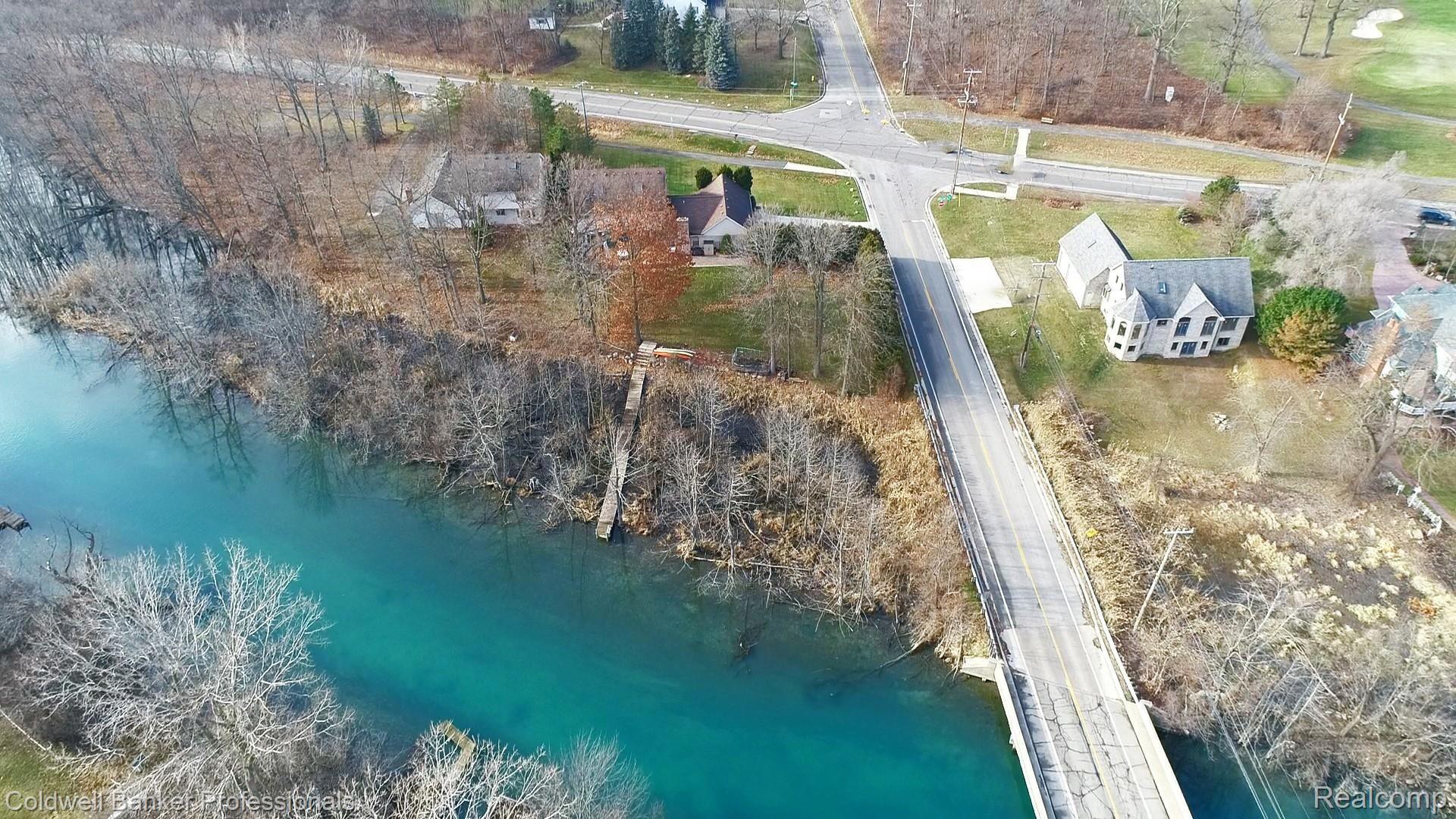 23285 Meridian Road Grosse Ile, MI 48138 - Photo 5 of 53 6-Aerial View III.jpg