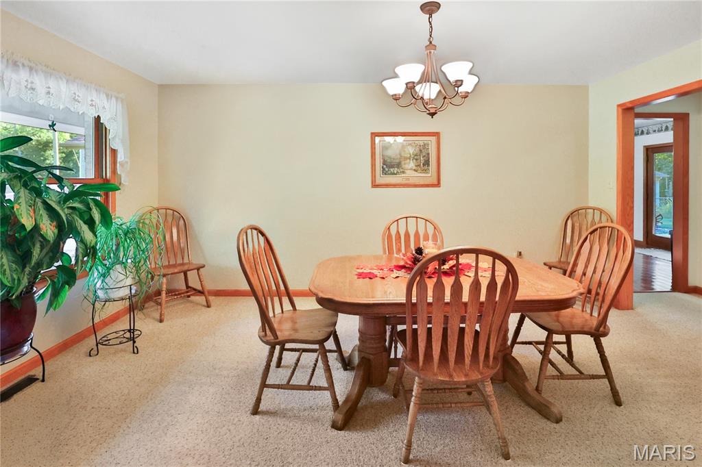 13844 Rock Road Gillespie, IL 62033 - Photo 18 of 47