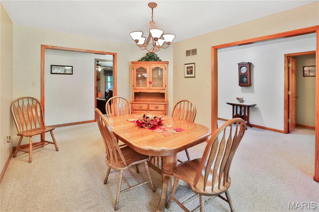 13844 Rock Road Gillespie, IL 62033 - Photo 20 of 47