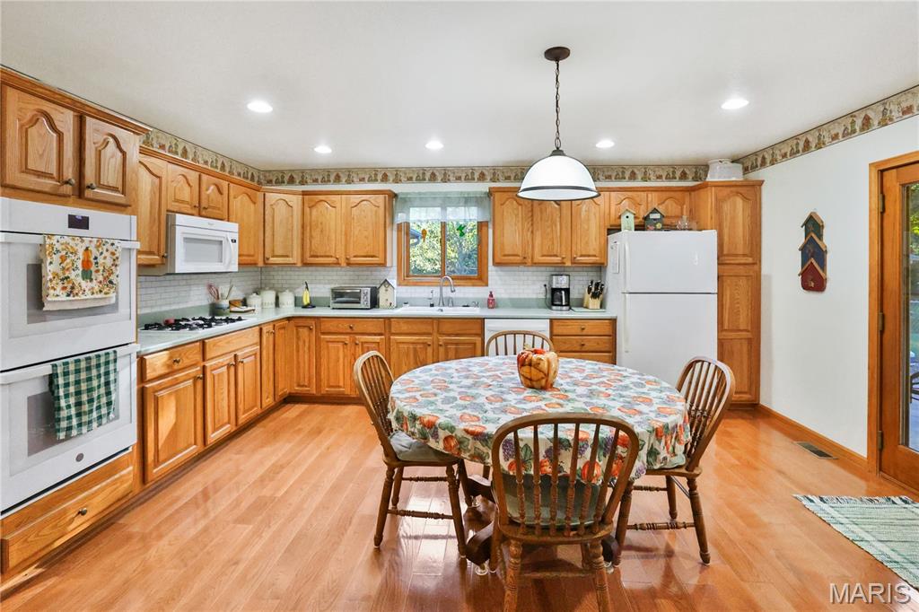 13844 Rock Road Gillespie, IL 62033 - Photo 24 of 47