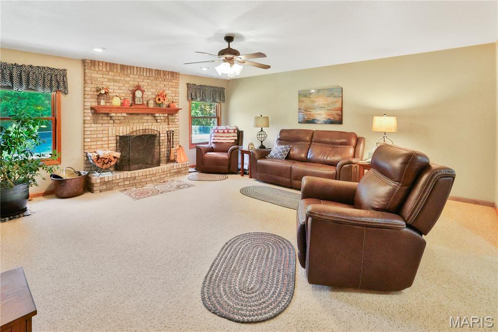 13844 Rock Road Gillespie, IL 62033 - Photo 28 of 47