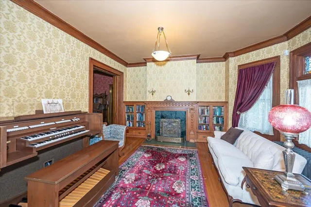 $469,900 | 1616 East 1st Street, Duluth, MN 55812