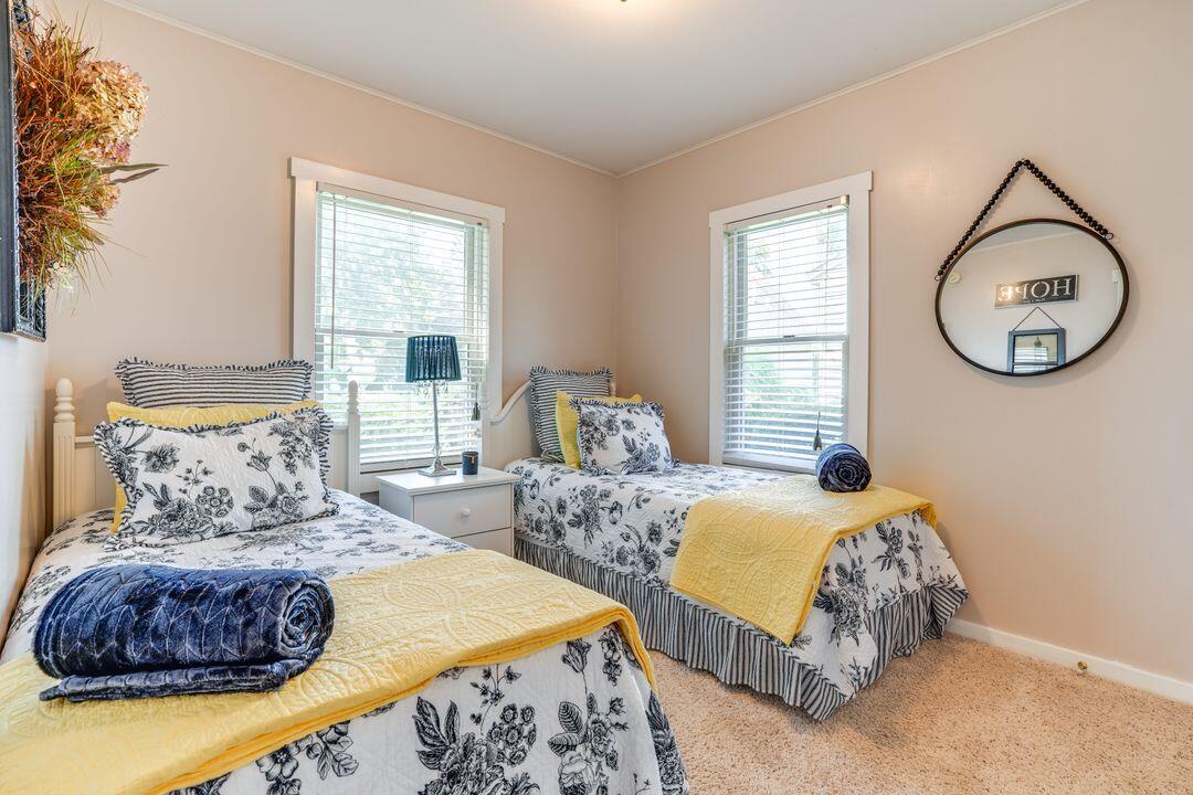 51479 Summit Street Paw Paw, MI 49079 - Photo 19 of 45 a0FPl000006qaC2MAI