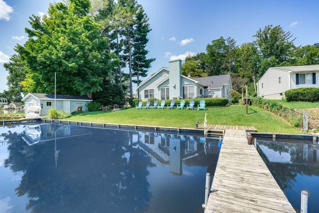 51479 Summit Street Paw Paw, MI 49079 - Photo 38 of 45 a0FPl000006taAfMAI