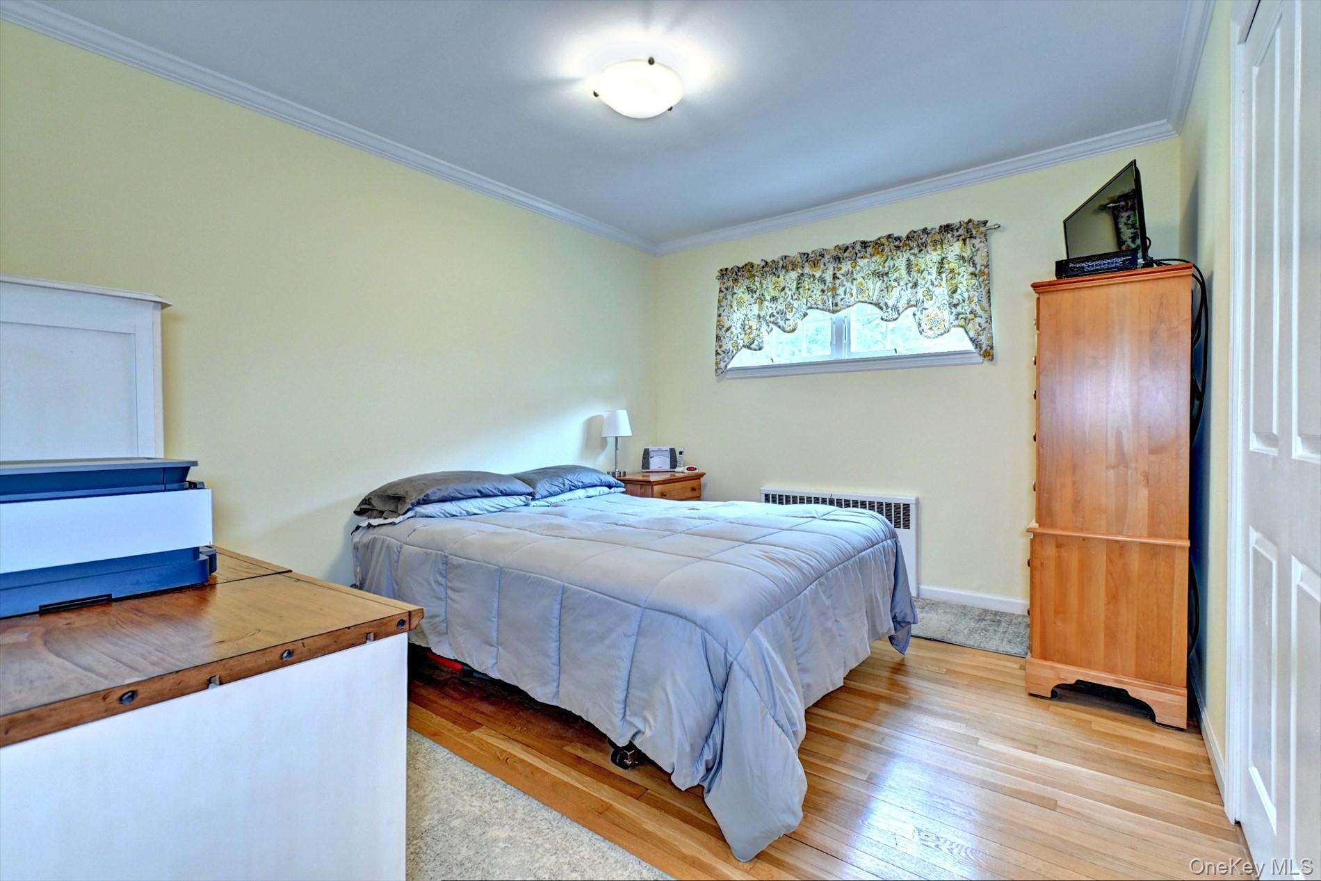 20 Valentine Road Shoreham, NY 11786 - Photo 14 of 39 Primary Bedroom