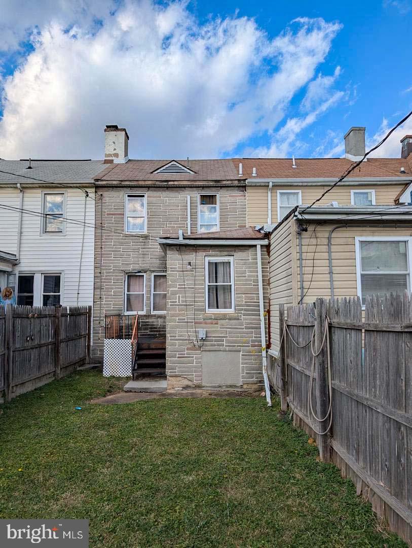241 Colgate Avenue Baltimore, MD 21222 - Photo 5 of 9