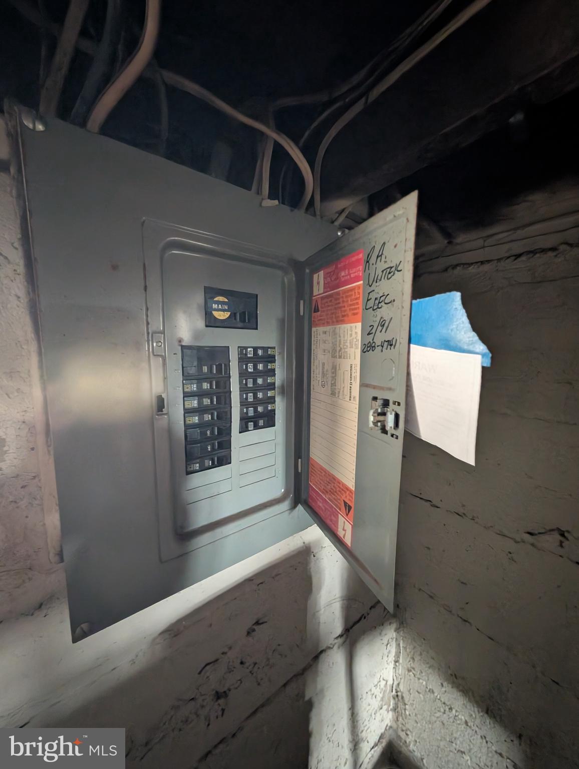 241 Colgate Avenue Baltimore, MD 21222 - Photo 8 of 9