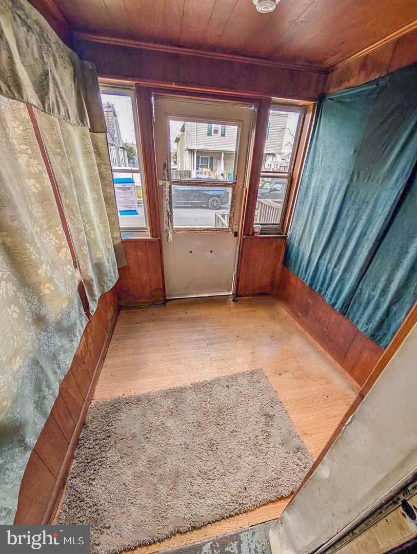 241 Colgate Avenue Baltimore, MD 21222 - Photo 8 of 9