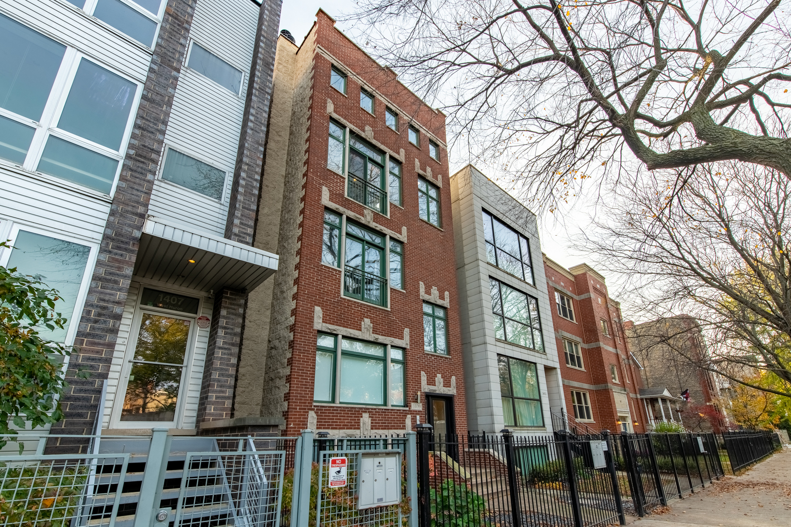 1409 West Huron Street, Unit 3 Chicago, IL 60642 - Photo 38 of 42 a view of a building