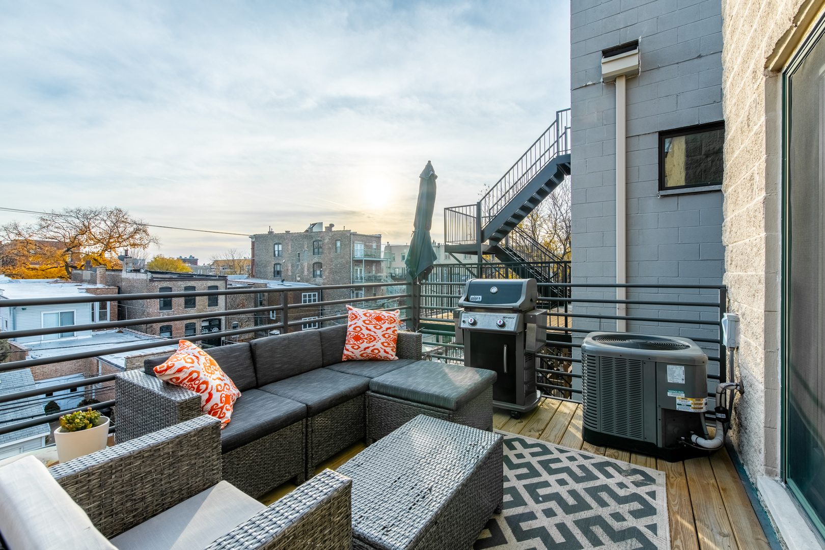 1409 West Huron Street, Unit 3 Chicago, IL 60642 - Photo 42 of 42