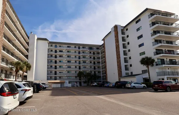 $3,500 | 650 North Atlantic Avenue, Unit 103, Cocoa Beach, FL 32931