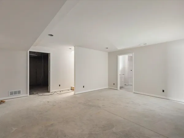$349,900 | 309 East Pershing Road, Stillman Valley, IL 61084